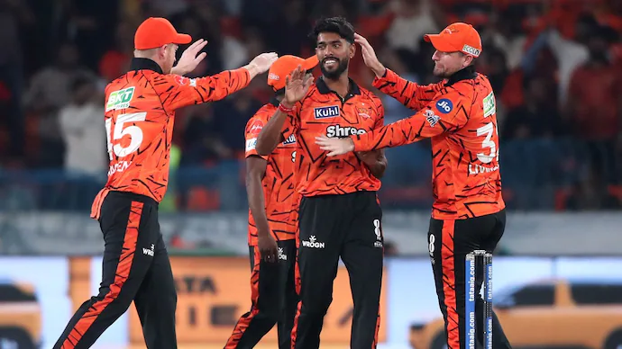 Who is Praful Hinge & IPL Price? SRH Bowler Who Took 4 Wickets on IPL Debut!